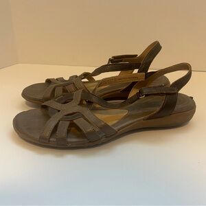 Naturalizer Catrina Brown Sandals Size 9.5